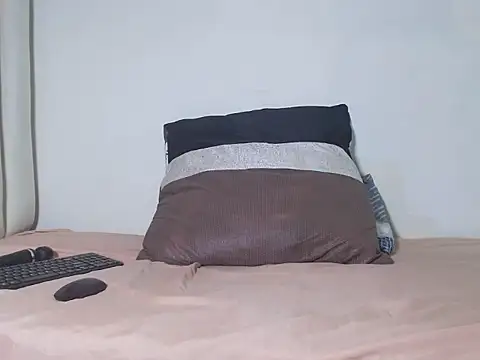 CaramelBaddie16 webcam