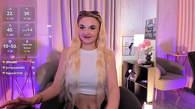 Mila__Lux webcam