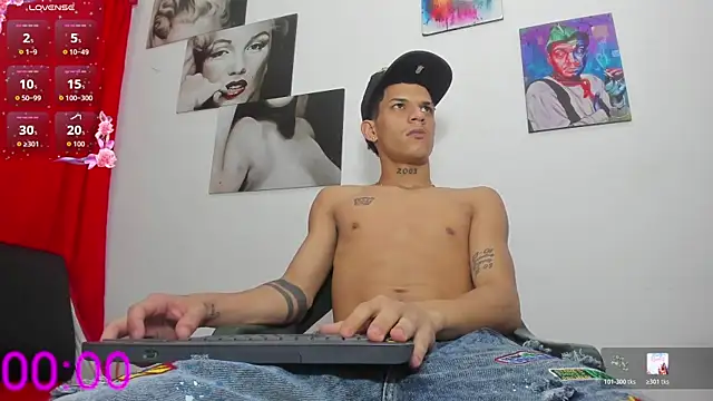 big_hot_boy_ webcam