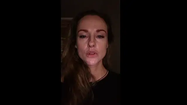 SuchArt_ webcam