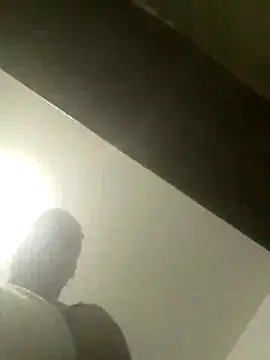 bigtitssxx webcam