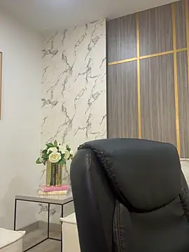 IsabellaAllen webcam