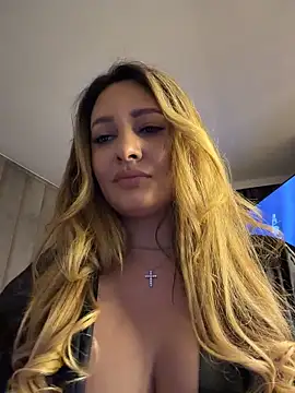 YaaraCollins webcam
