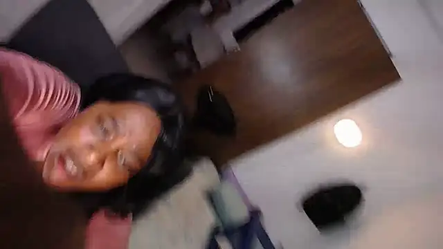 yselahot webcam