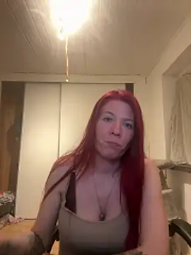 LisaLuxx webcam