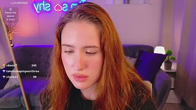 ChloeAster webcam