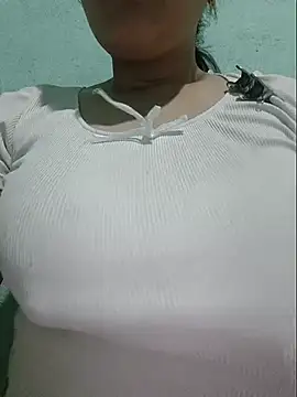 Shine_Mai webcam