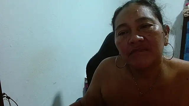 katia_mature webcam