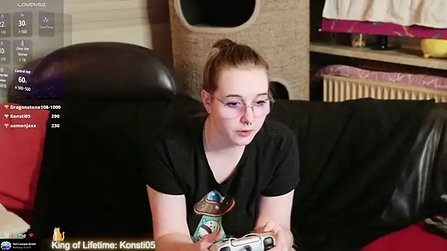 GamerGirl_Eve webcam