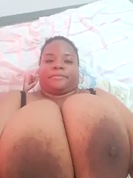 bigtitssxx webcam