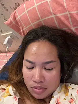 Ponthip webcam