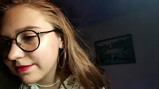 DainaCampagnini webcam