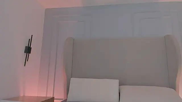 chloe_d webcam