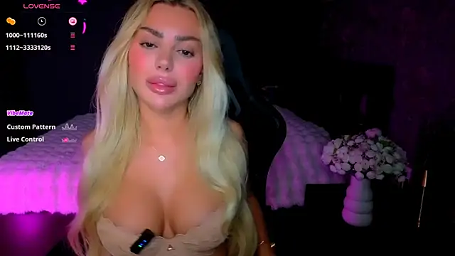 Ayla__Demir webcam