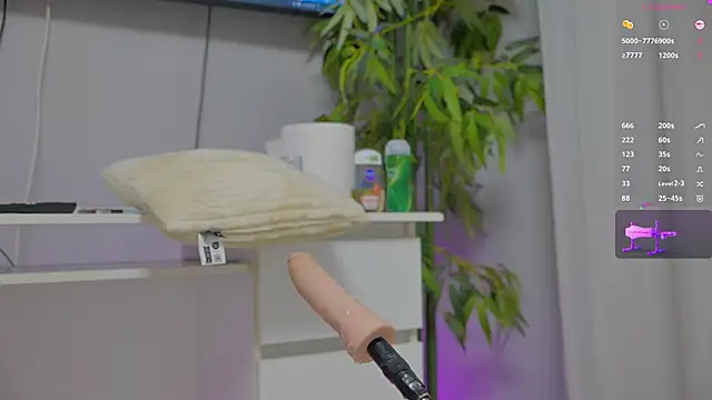 luckyalice_ webcam