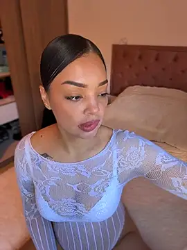 JennLeMoka webcam