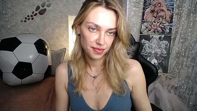NickyAdamidi webcam
