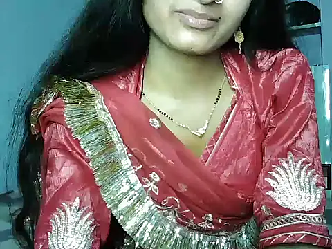 GOLDN_GIRL_ webcam