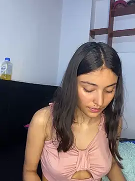 hotwife26 webcam