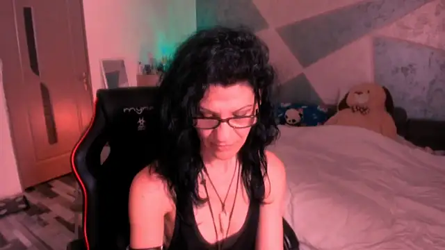 SweetSin40 webcam
