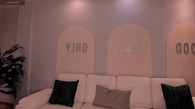ZaraKafruni webcam