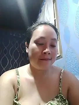 May_Bombs webcam