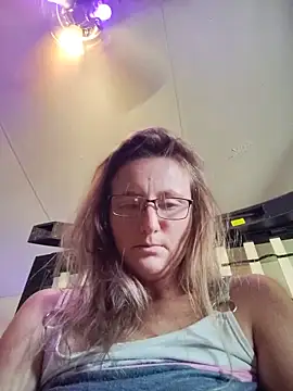 Queenle91 webcam