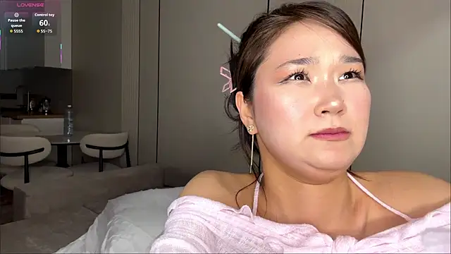 very_hot_japanese_girl webcam