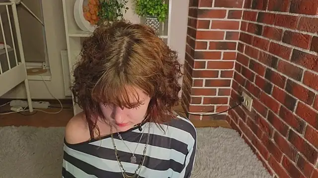 TyishaRud webcam