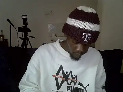 Thee_Biggest webcam