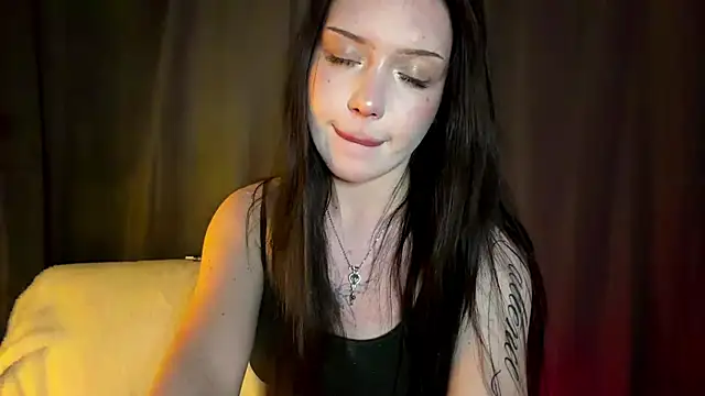 CutieStarlight webcam