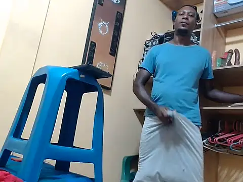 kurtbigcock webcam