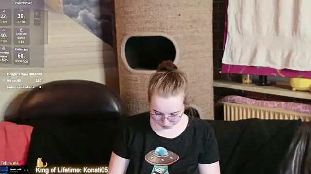 GamerGirl_Eve webcam