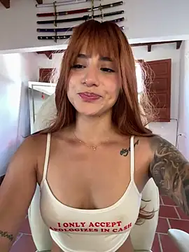 Ale_Lewis webcam
