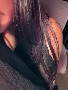 Lucky_Flora webcam