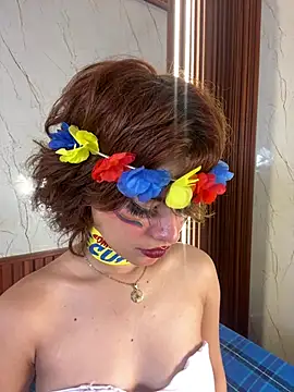 Eva_Feller69