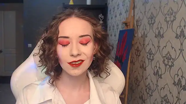 FascinatingEyess webcam