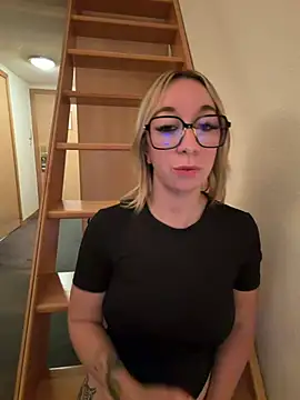 Giuliana_baby webcam