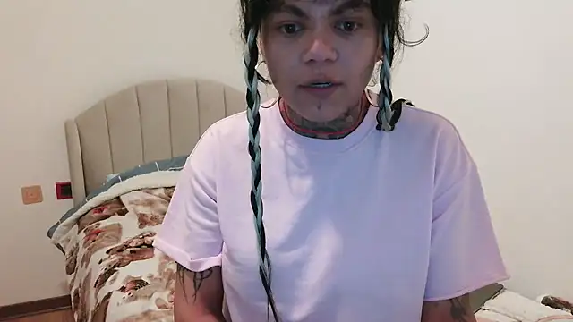 serena__vedette (T young) - SHOW CUM