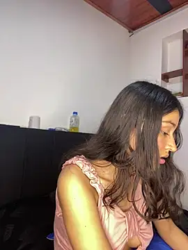 hotwife26 webcam