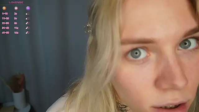 DianeHonnette webcam