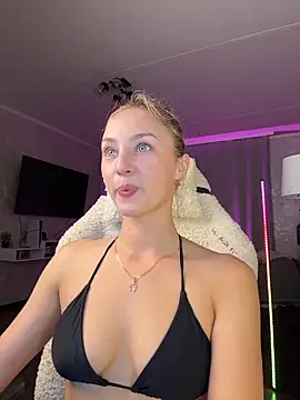Mally_Say webcam