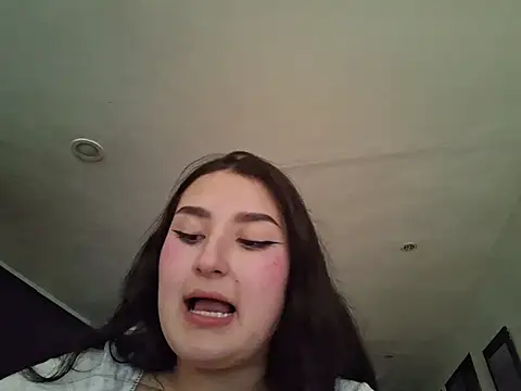 zoe_moon__ webcam
