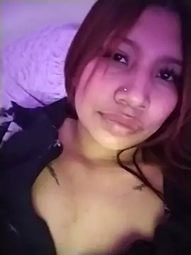 Cherry_Charlottee webcam