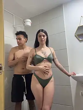 Sia_Wink webcam