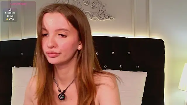 Molly__Quinn webcam