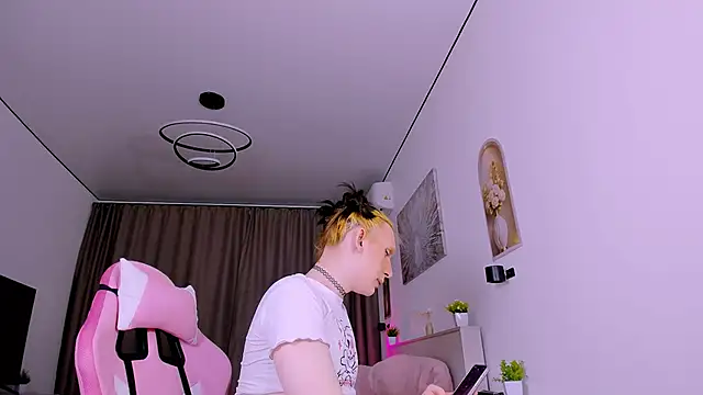 _Maybe_Baby webcam