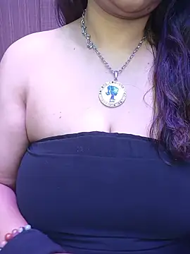 indian_passion webcam