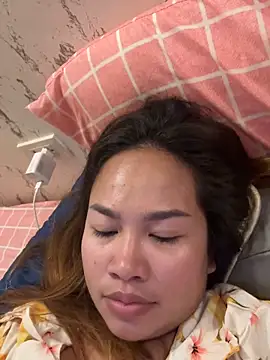 Ponthip webcam