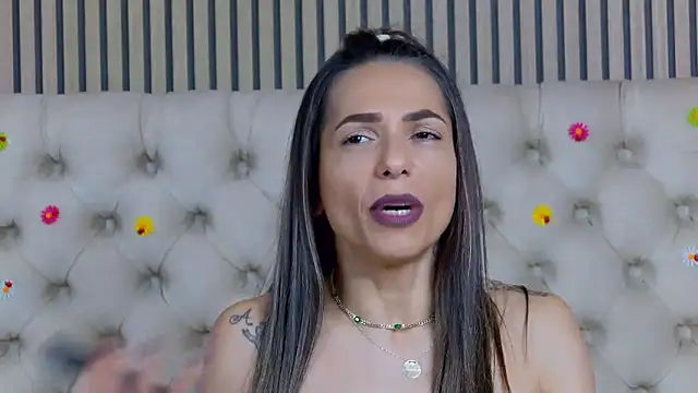 PlayfulShow webcam